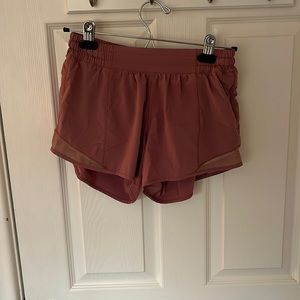 Lululemon hotty hot shorts 4”
